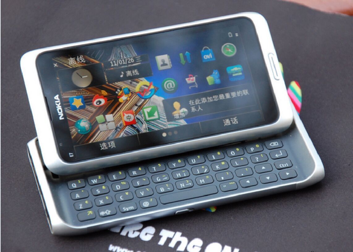 Original Unlocked Nokia E7-00 4 Original Unlocked Nokia E7-00 4