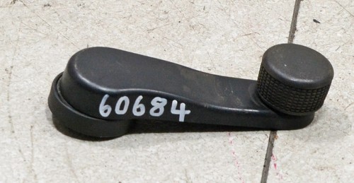 VW Caddy 2 II 9K Bj 1997 Fenster Kurbel Tür vorne Re Li passend #60684-B413