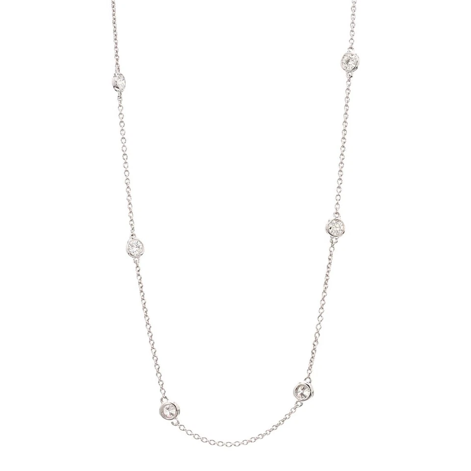 Conjunto de bisel collar de estación de diamantes naturales redondos de 1,04 quilates de oro blanco de 14 k para mujer Foto 3 de 4