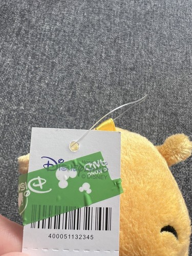 Hong Kong Disneyland headband Winnie The Pooh plush & Bee (Brand New with Tag) - Picture 10 of 10