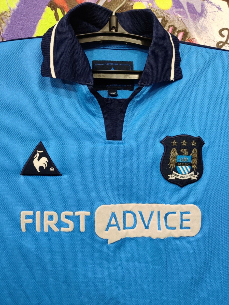 Un maillot third électrique dévoilé par Manchester City