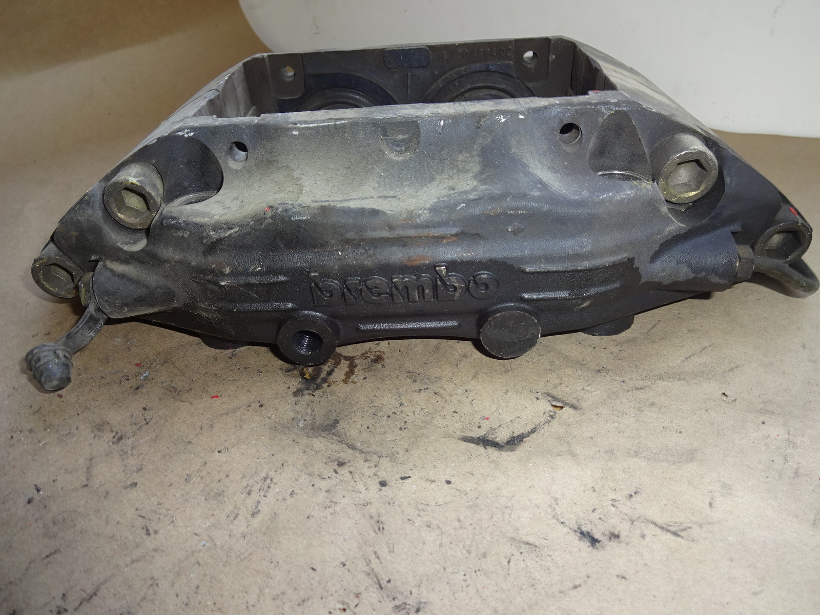 Lamborghini Diablo - RH Rear Brake Caliper  # 32001459