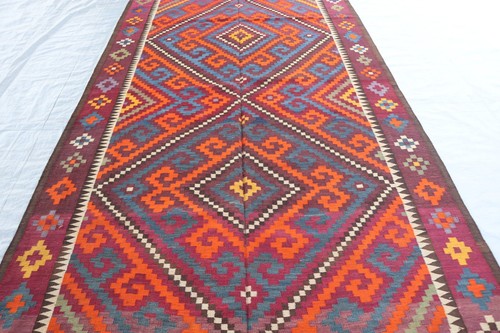5x11 ft Vintage Wide Hallway rug, Flatweave Kilim Runner rug, Geometric Area Rug - Picture 4 of 15