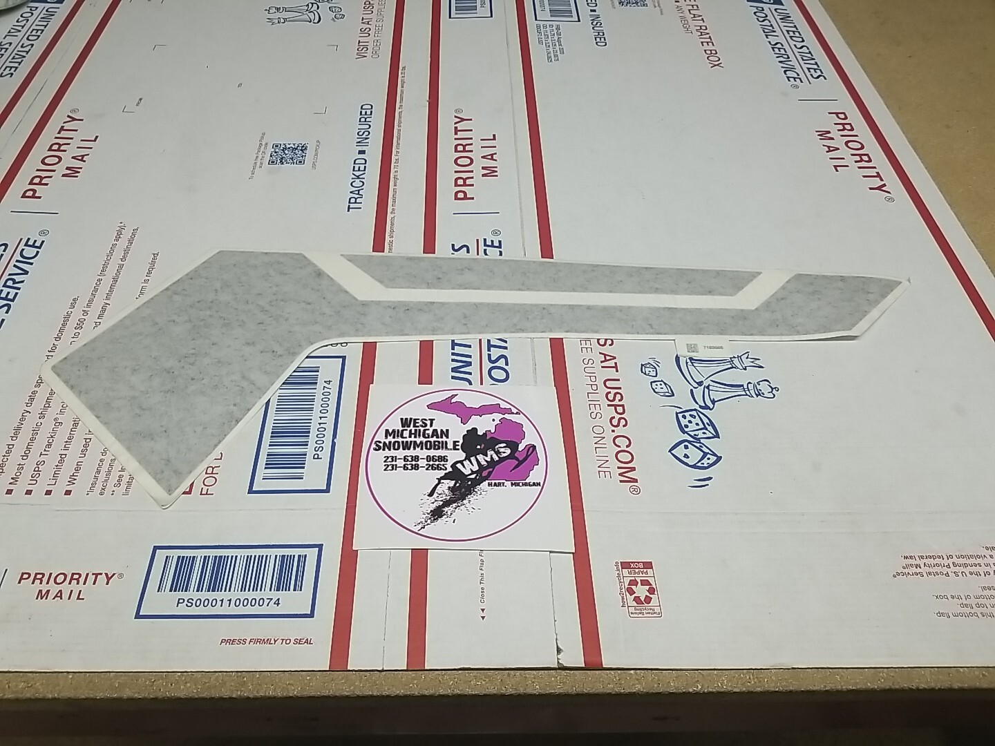 Picture 1 of 4