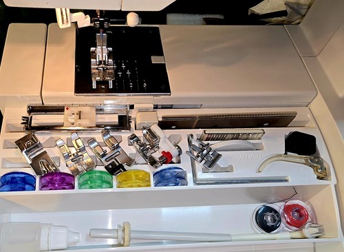 Pfaff Quilt Style 2042 mit IDTsystem Freiarm-flachbett Nähmaschine Top-Zustand - Bild 3 von 13