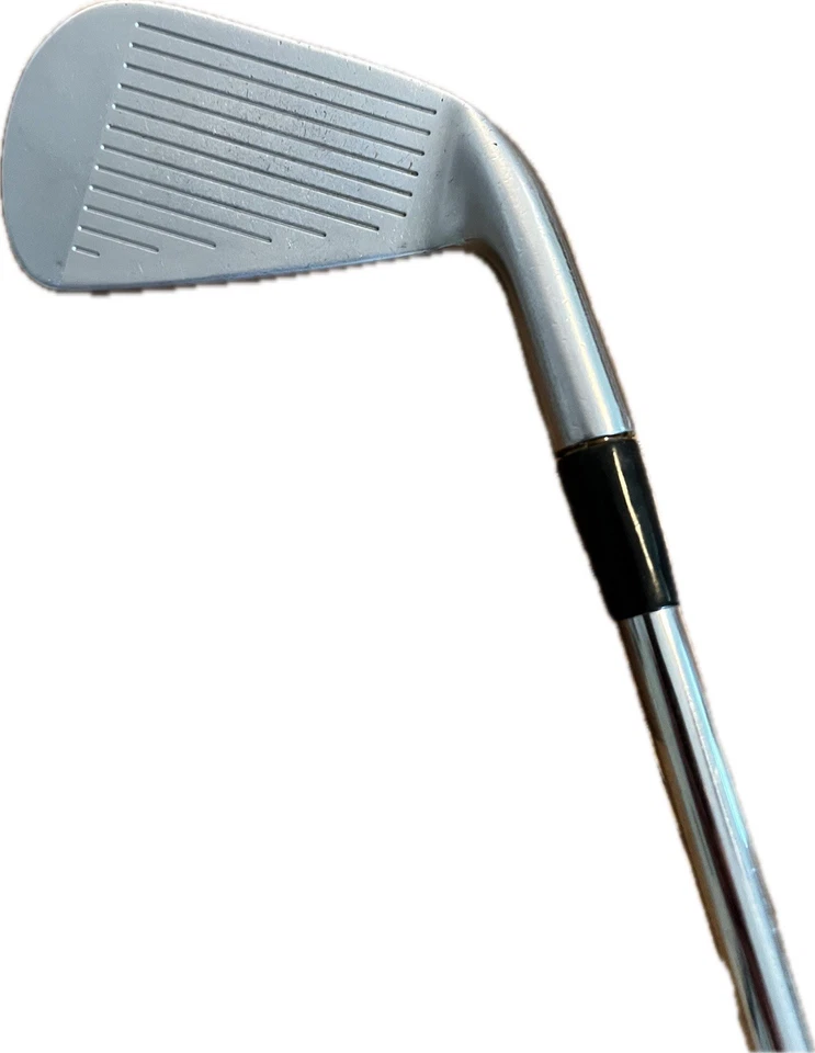 Titleist 712U 3 Iron Dynamic Gold X100 extra rígido Foto 3 de 4