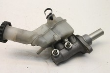 Maître-cylindre de frein Mitsubishi OUTLANDER