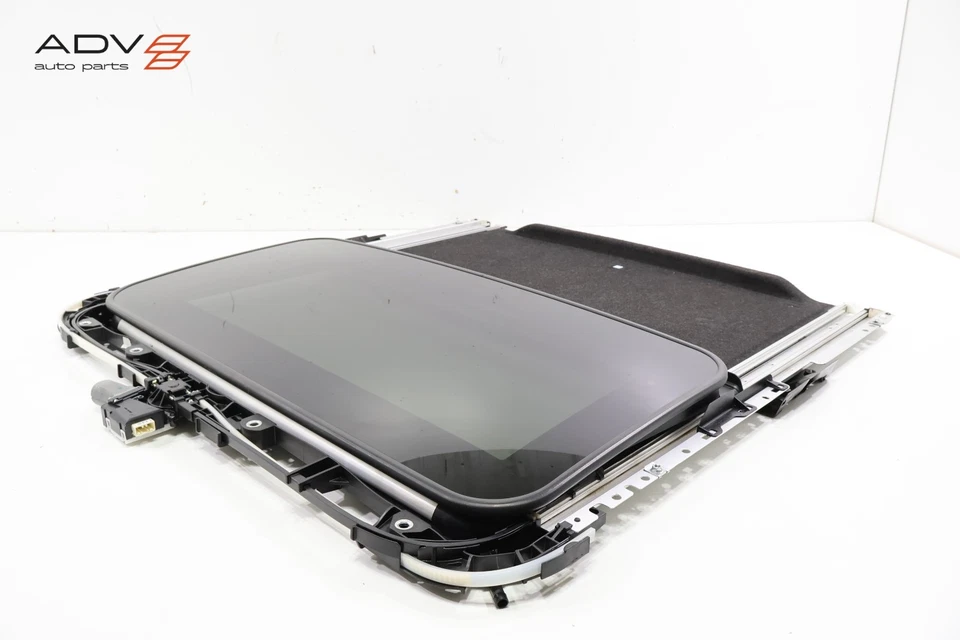 2016 - 2018 LEXUS ES350 ES300H SUN ROOF SUNROOF WINDOW GLASS & MOTOR & SHADE OEM - Image 3 of 4