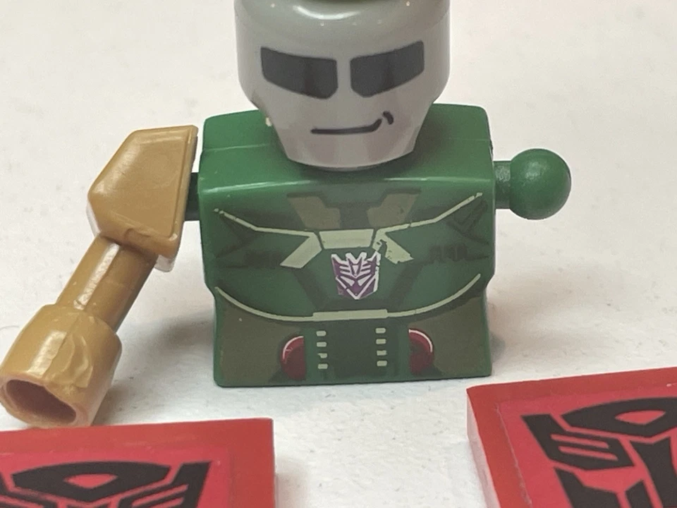 Kre-O Transformers Figure  Autobots Decepticons Head Torso Optimus Tile Parts - Image 3 of 4