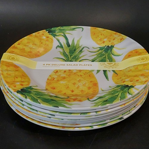 Pineapple Design Melamine 8 Pack Deluxe Plates 8 Inch Diameter NEW