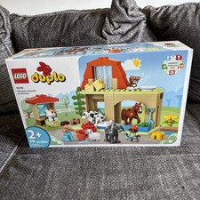 LEGO DUPLO Town Caring for Animals at The Far...