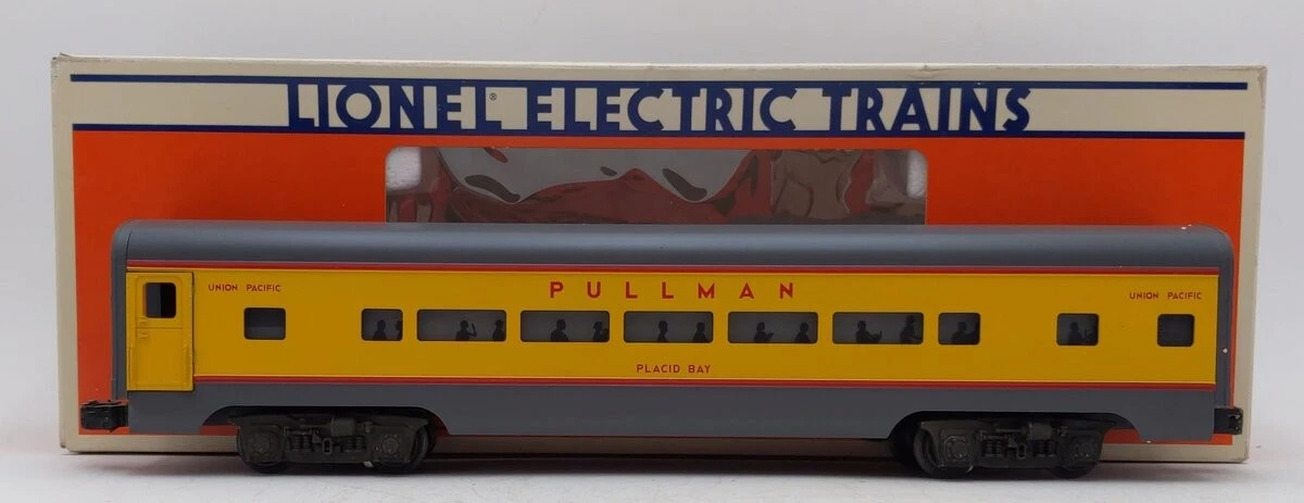 Lionel Union Pacific In O Scale Model Railroad Passenger Cars for