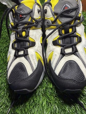 Ecco Receptor Men s Trail Hiking Shoes Us Size 9- 9.5 Black/ Yellow Colors .