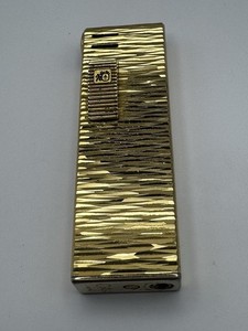 Vintage Colibri JAPAN Gold Tone Textured Pocket Lighter Working Sparks 74g