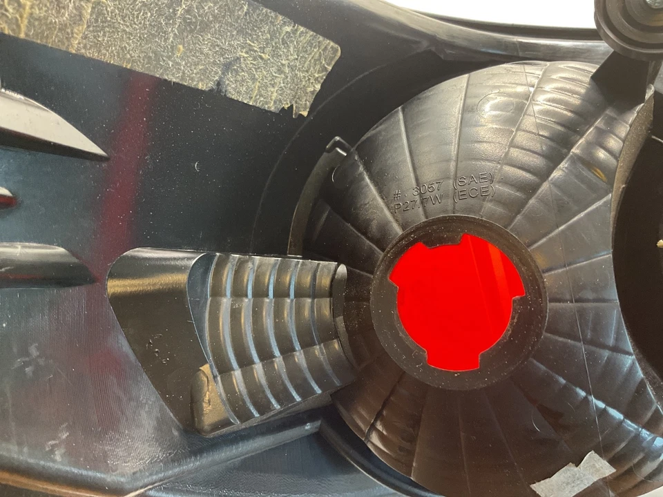 2007-2008 Chrysler Sebring Passenger Side Tail Light Taillight OEM Foto 4 de 4