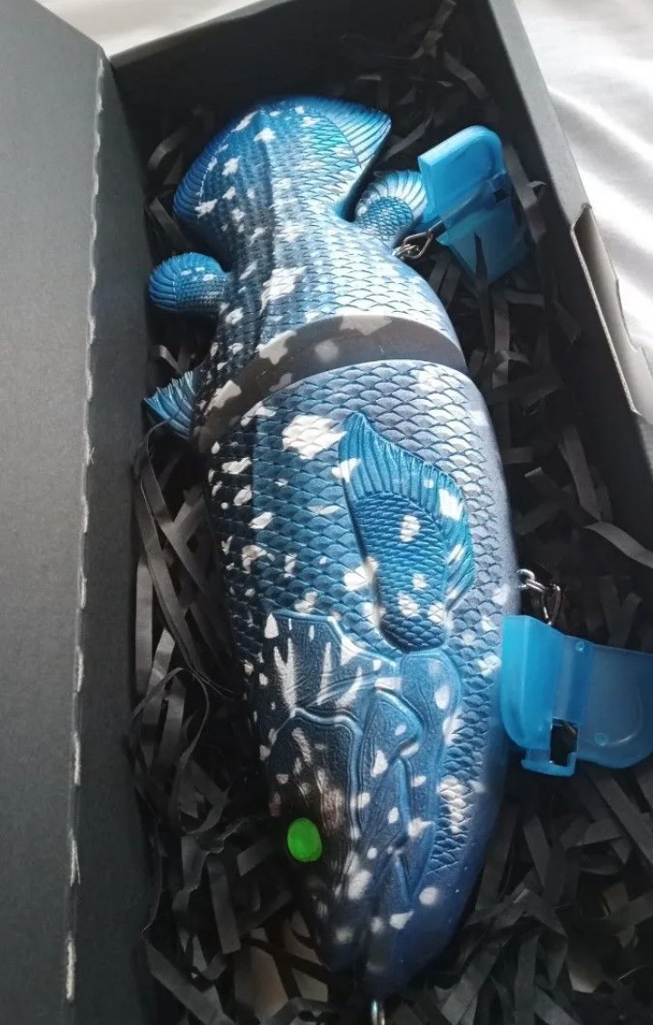 Kurouto Lures "Coelacanther." 400g 30cm Swimbait Coelacanthiforme Color Handmade - Image 5