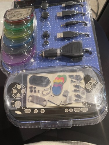 DDR Game P.S.P. 20 in 1 Accessories Kit Data Transfer Cable Bag USB Transfer NEW - Picture 7 of 14