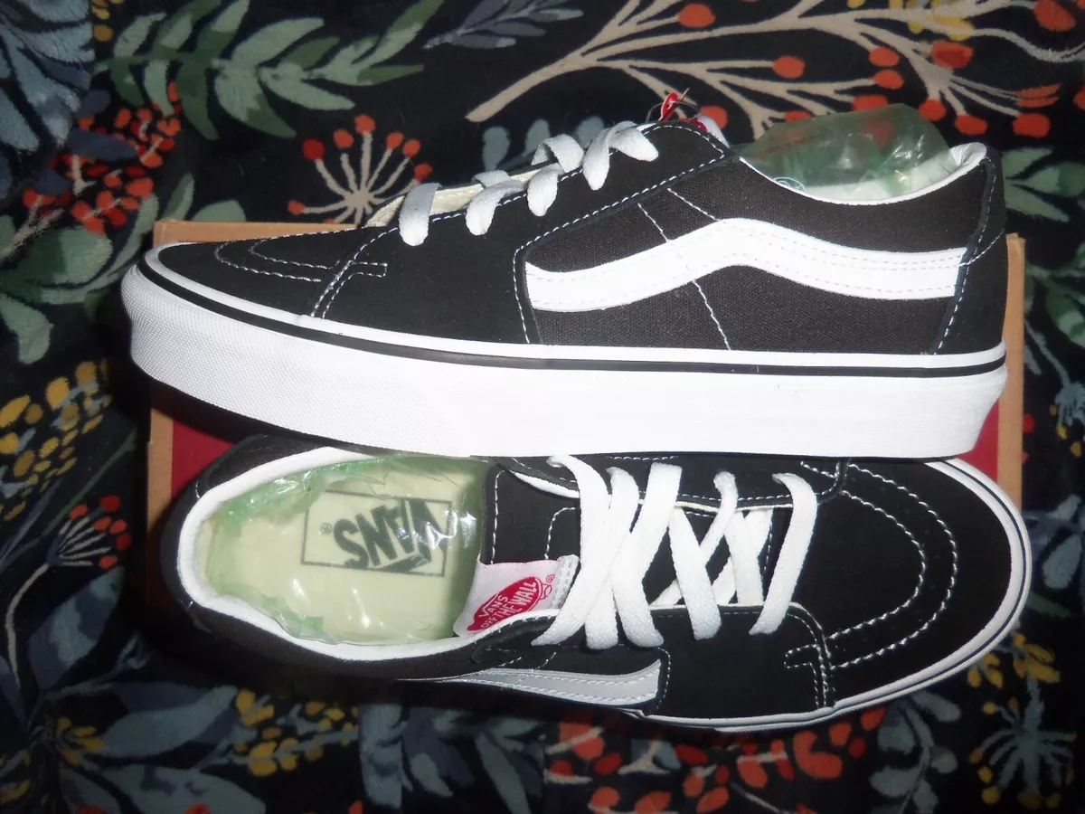 Vans off the wall top shoes white and black