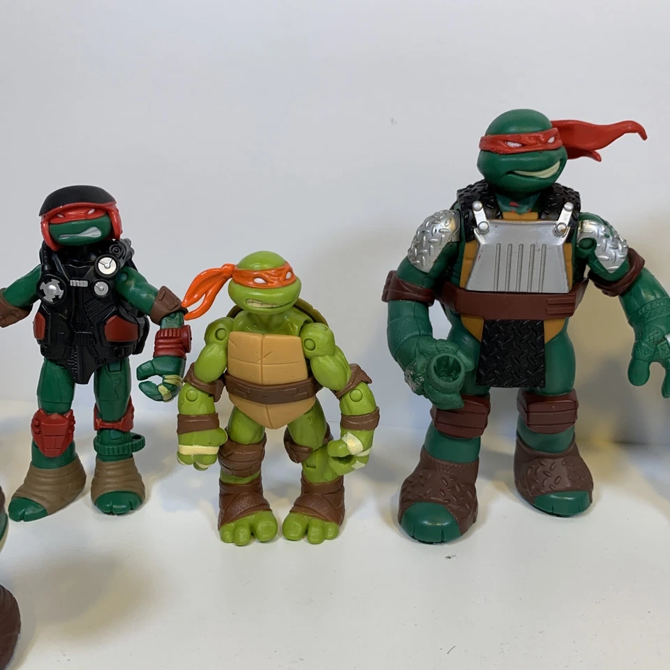 Экшн-фигурки Teenage Mutant Ninja Turtles Loose лот из 9 - Viacom, Playskool - Изображение 4 из 4