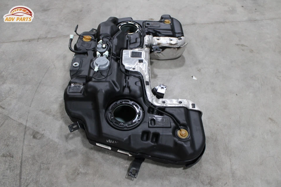 Dodge Durango 2012-2021 tanque de combustible depósito y escudos OEM Foto 4 de 4