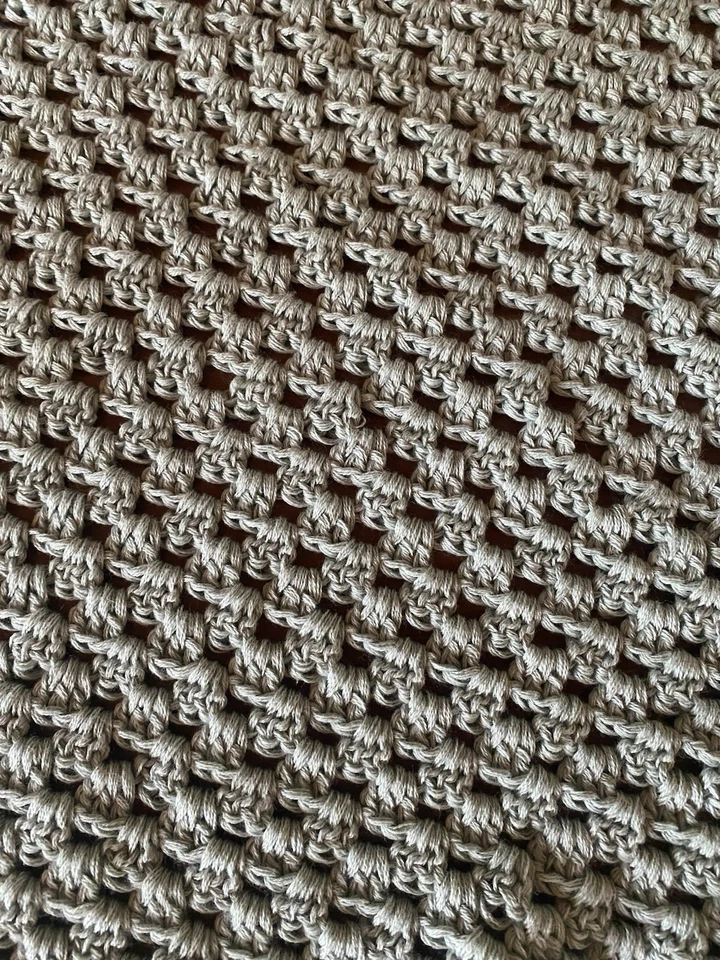 Gehäkeltes Tuch Dreieckstuch Handmade NEU Schal Stola - Bild 3 von 4