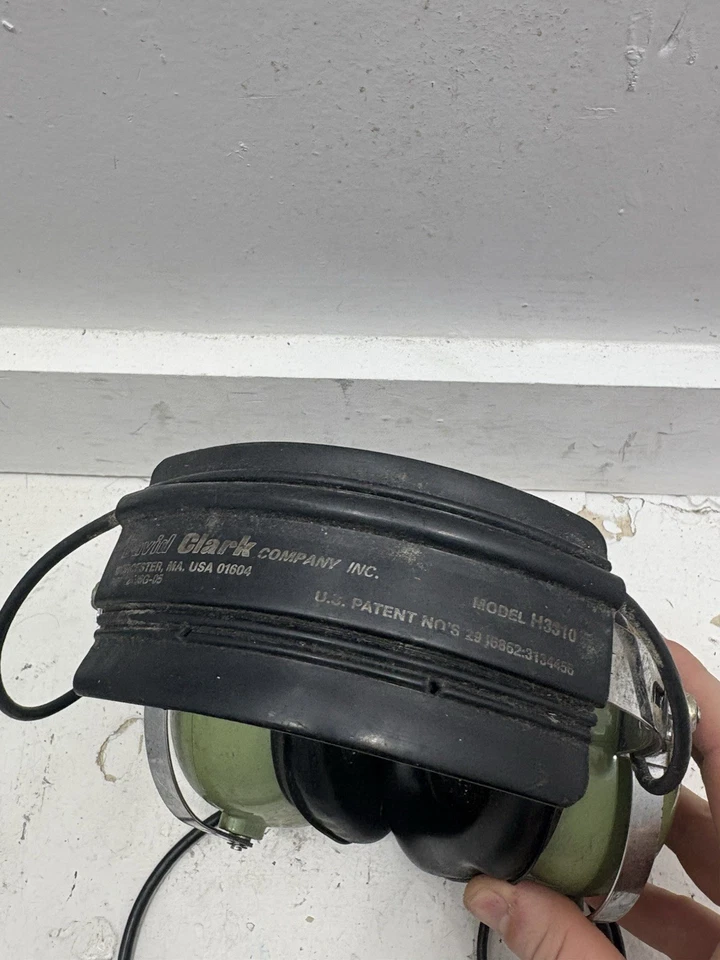 David Clark H3310 Headset Aviation Untested - Image 3 of 4