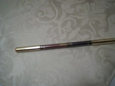 SIGNATURE CLUB A COUTURE LIP & EYE PENCIL DUO LOT OF TWO