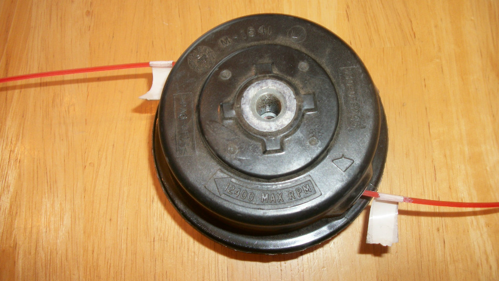 NEW HUSQVARNA AUTO FEED TRIMMER HEAD 3/8 24 952711547 M1541 AH FREE