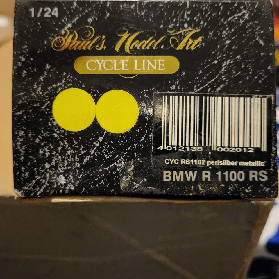 - Minichamps  moto 1/24  B M W - RS 1100 Gris clair métal, SELLE bleu turquoise - Photo 3/4