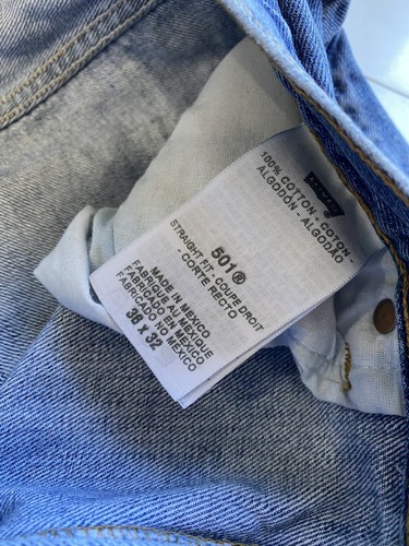 Vintage Levis 501xx Button Fly Light Wash Distressed Jeans 36x31 Made In Mexico - Picture 3 of 11