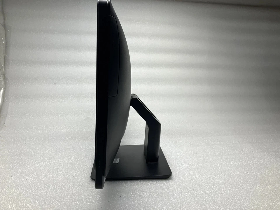 Dell OptiPlex 3030 20" 250GB HDD Core i5-  WIN 10 8GB RAM -WITH KEYBOARD/MOUSE - Image 3 of 4