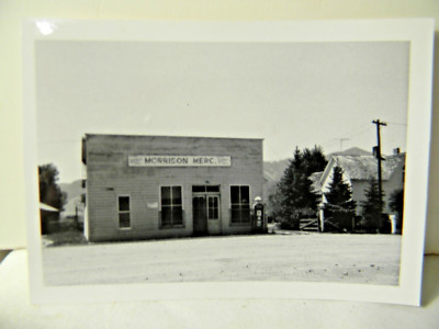 MORRISON MERCANTILE WISCONSIN EDDY'S BREAD STANDARD OIL GAS PUMP SNAPSHOT PHOTO