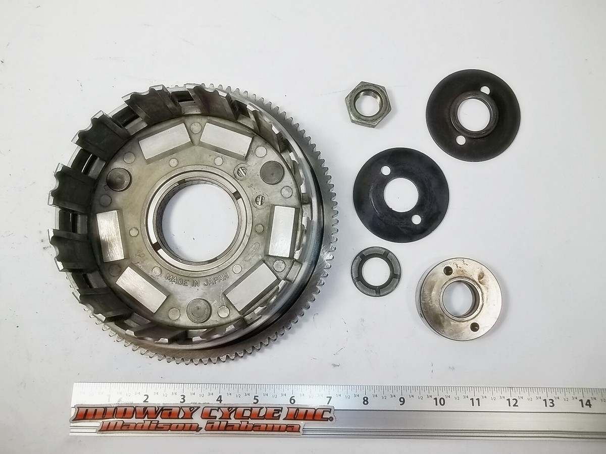 F KAWASAKI 81 KZ1000 LTD OUTER CLUTCH HOUSING 13095-1037 KZ 1000LTD