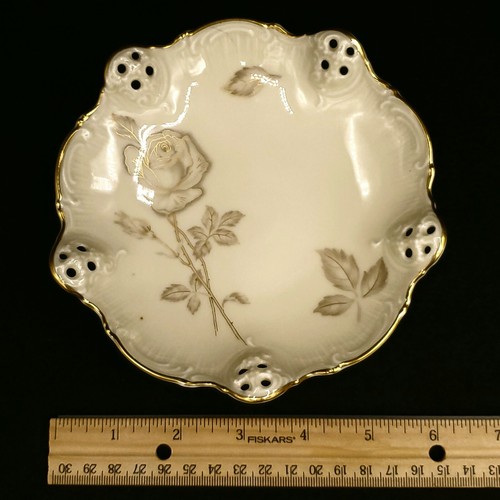 Vintage Rosenthal “Moliere" Germany Ivory Rose Decor Bowl Plate Gold Trim - Picture 2 of 9