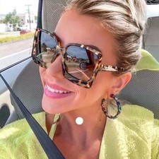 Big Frame Oversized Plastic Sunglasses Women Fashion Accessory Gradient Eyewear