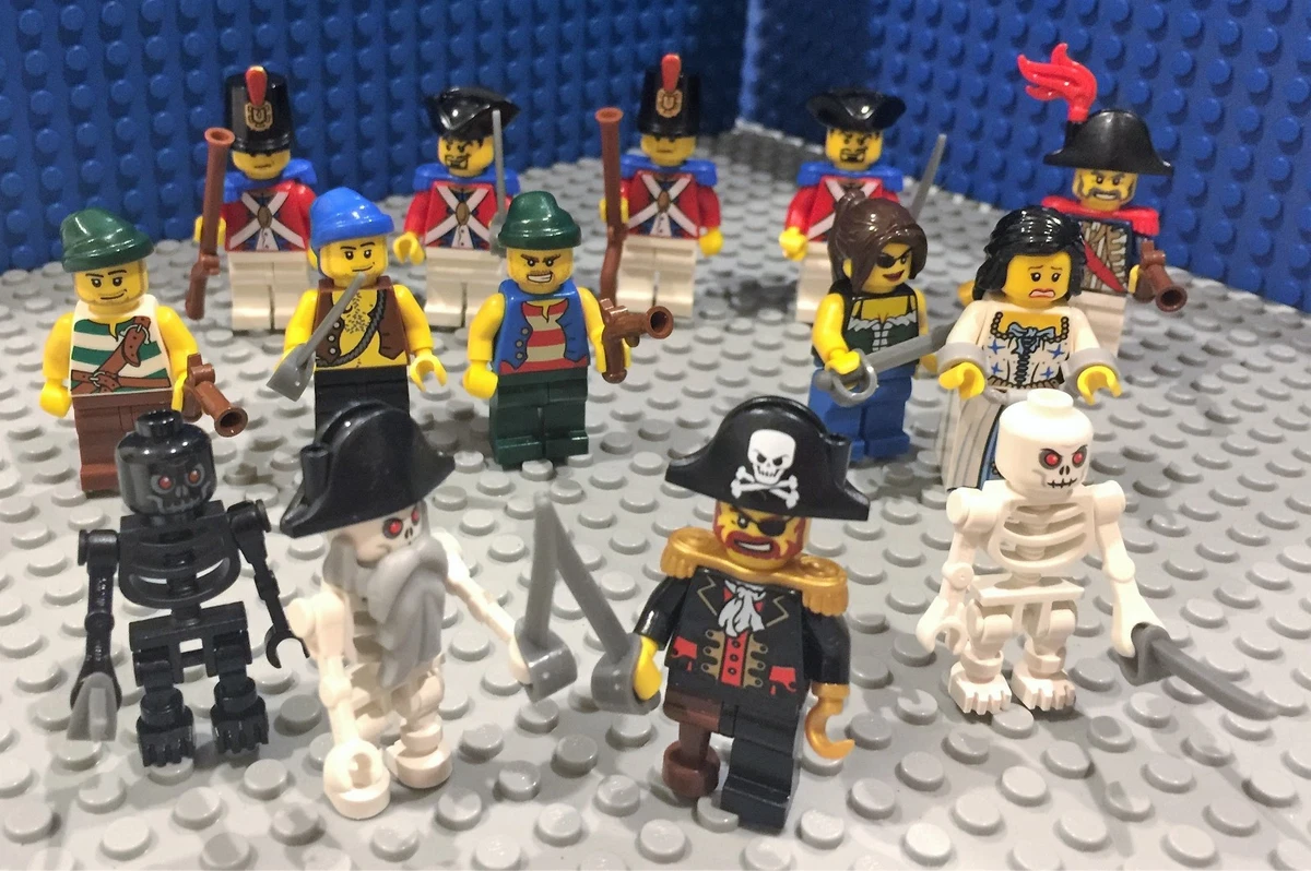 Lego Pirates PIRATE ARMY Captain British Soldier Admiral
