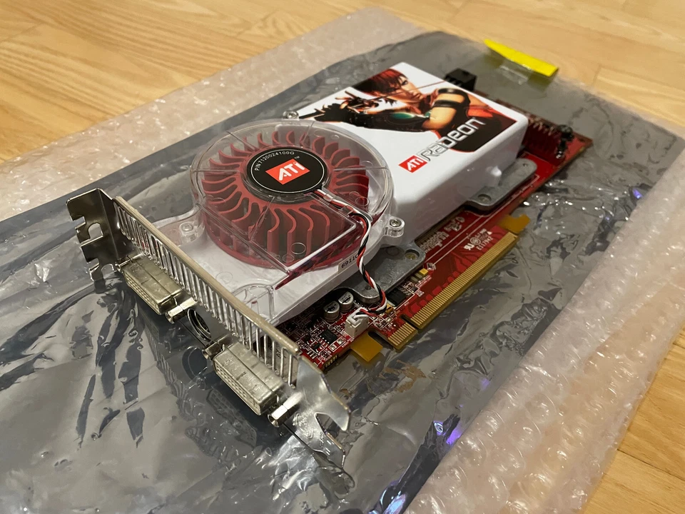 Brand New ATI Radeon X1800 XT 256MB GDDR3 PCI-E - Image 3 of 4