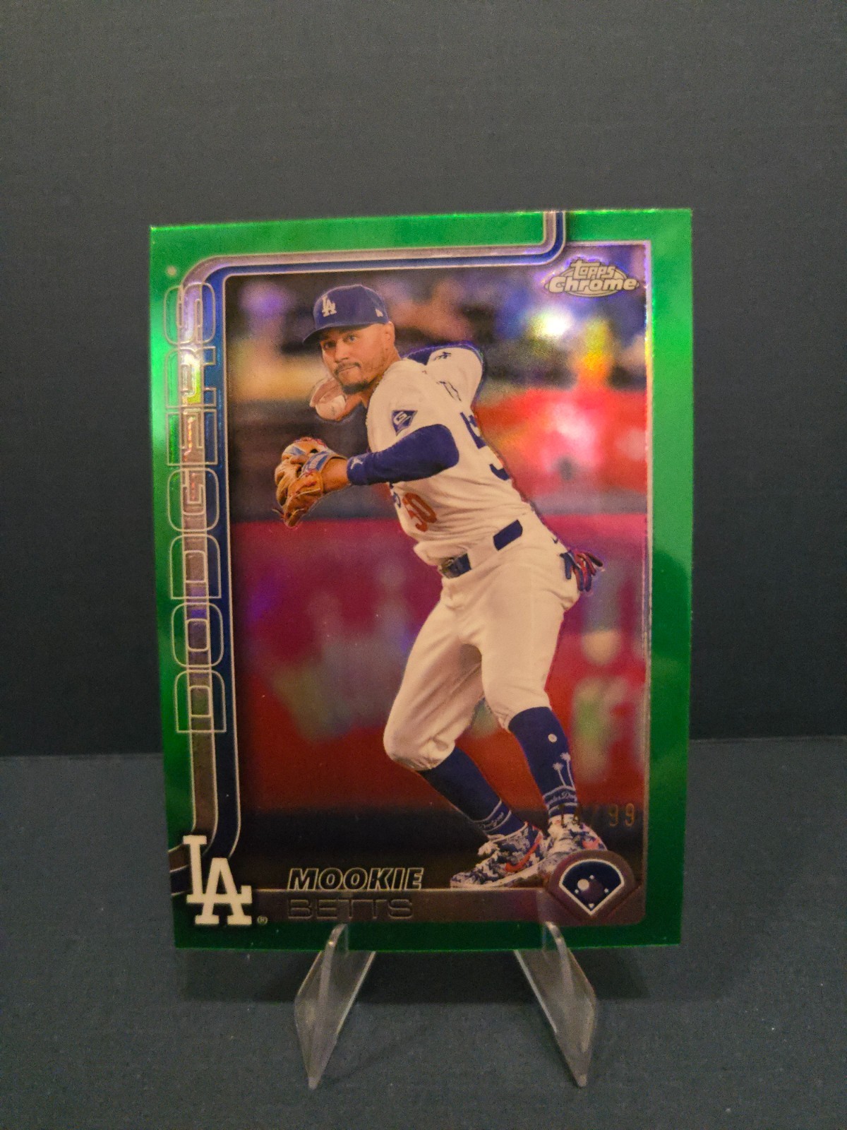 2025 Topps Chrome #50 Mookie Betts Green Refractor /99