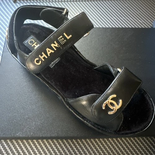 CHANEL Black Leather CC Logo Sandals Slides Mules size 37 *BRAND NEW in Box*