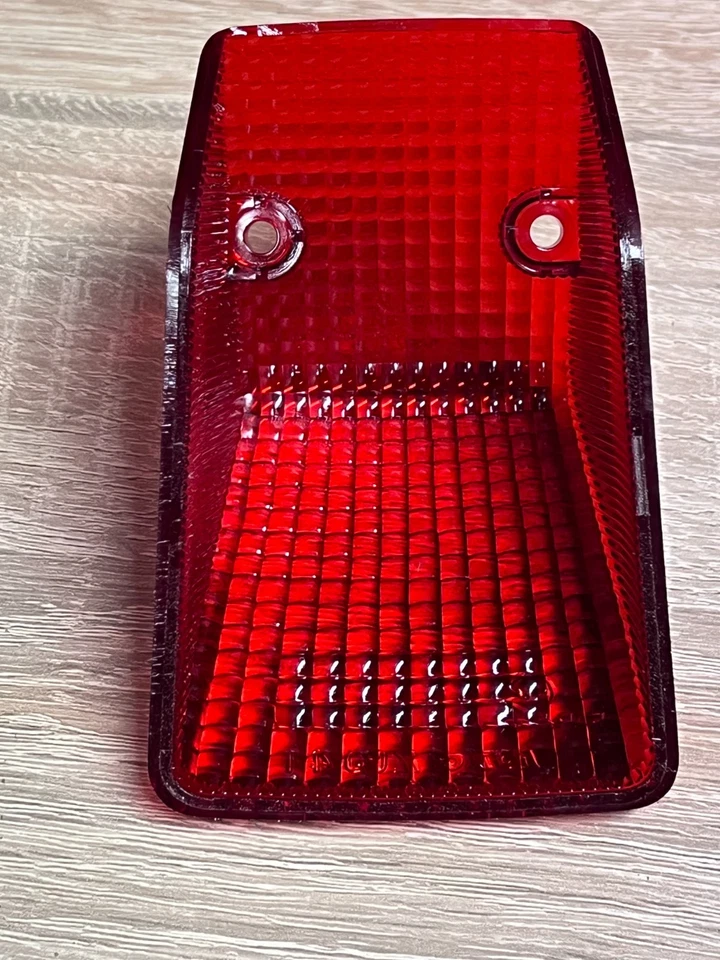 Suzuki DR 350 650 RMX RM-X 250 Rücklicht Rückleuchte Schlussleuchte 	35712-03D00 - Imagem 3 de 4