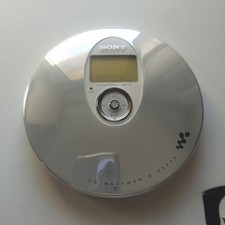 Sony Walkman Portable CD Player D-NE800 MP3 Atrac 3 Plus Silver Used Working