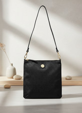 Bolso Bandolera Tommy Hilfiger Negro Monograma Pequeño Cartera con Cremallera Logo Dorado