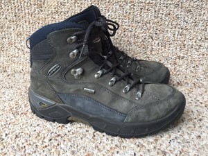 lowa work boots