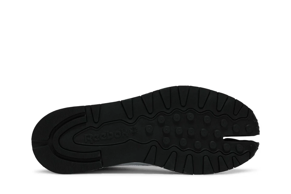 Reebok Maison Margiela x Classic Leather Tabi 'Whiteout' H04859 - Image 4 of 4