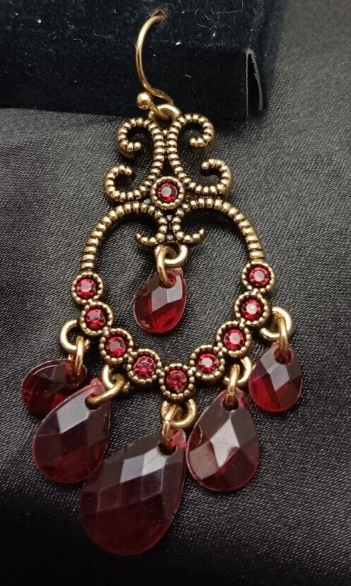 Pendientes lágrima roja NRT cuentas de cristal y facetados/antiguos tono dorado cuelgan Foto 4 de 4