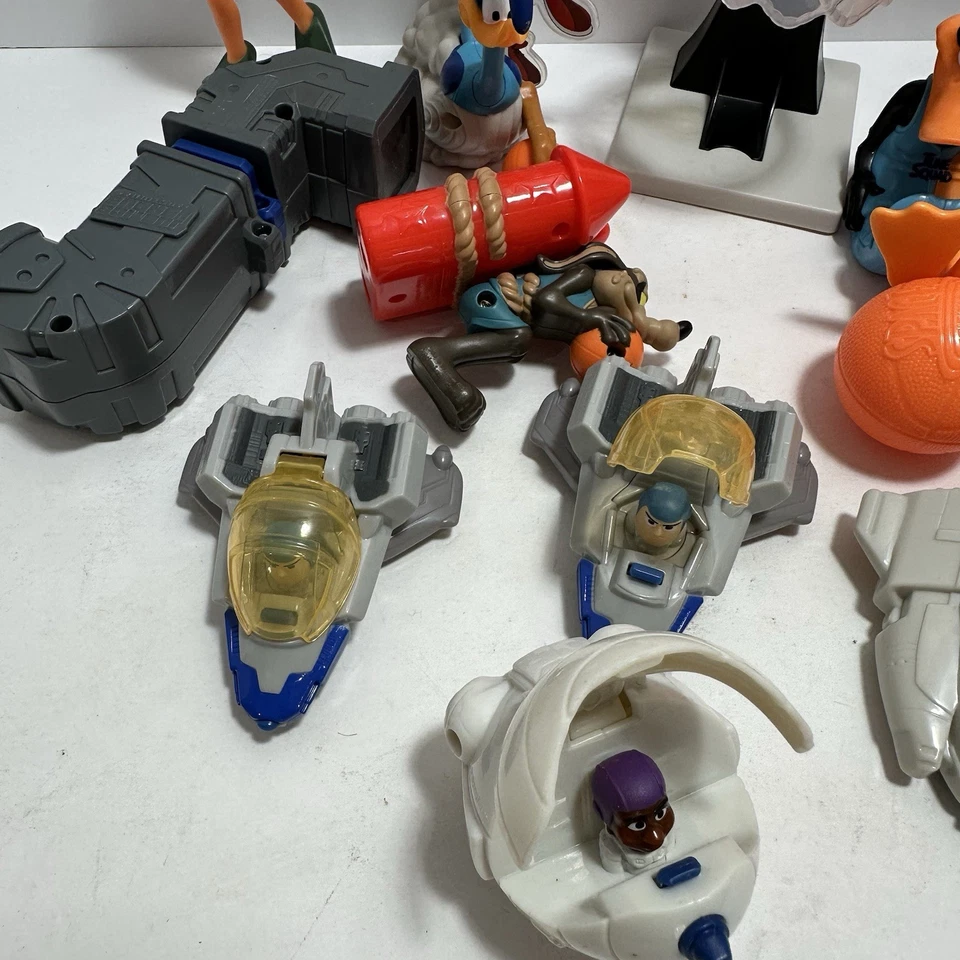 Lot of 13 Disney/Space Jam A New Legacy McDonalds Happy Meal Toys Looney Tunes - Image 2 of 4
