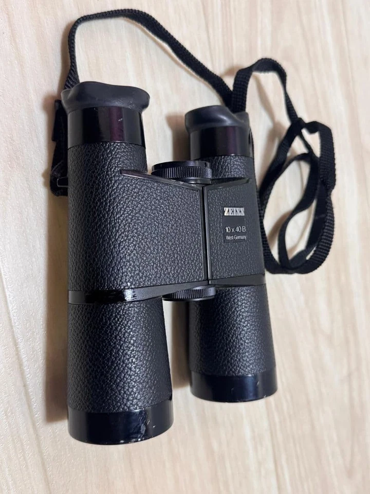 ZEISS 10x40 B Binoculars West Germany Vintage Optical Lens Used - Image 4 of 4