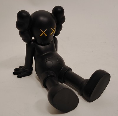 Kaws Holiday Taipei