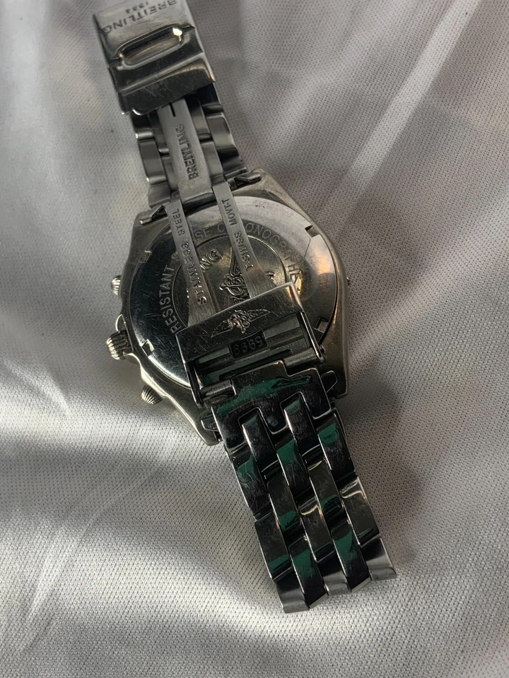 BREITLING BLACKBIRD CHRONOMAT A13350 GENTLY USED  - Image 2 of 4