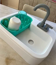 Lovevery Sustainable Play Sink with Drainer & Cups **for Parts Only**